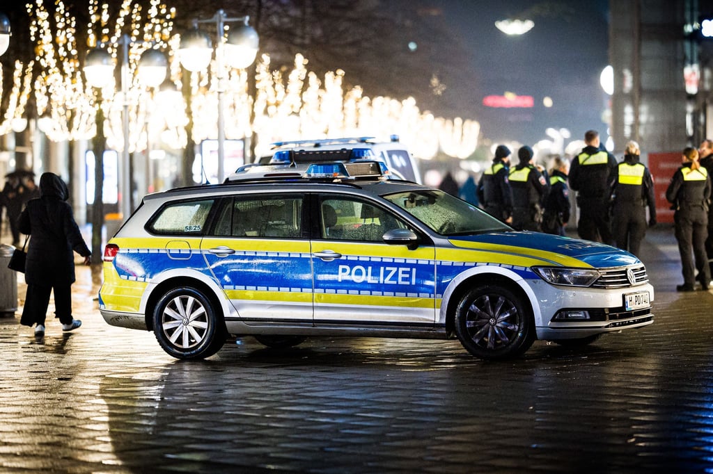 Rund 2.000 Polizistinnen und Polizisten waren in Niedersachsen im Einsatz.