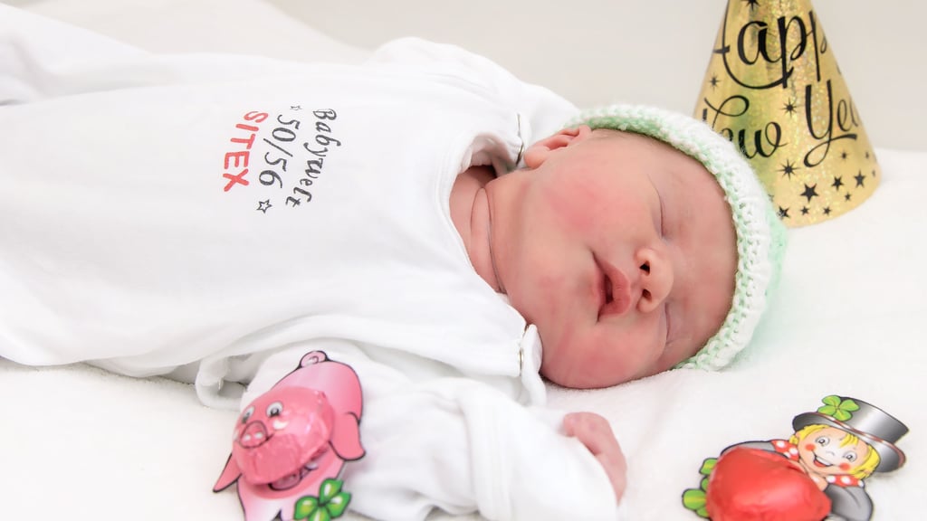 Happy New Year: Emilio ist Halles Neujahrsbaby.