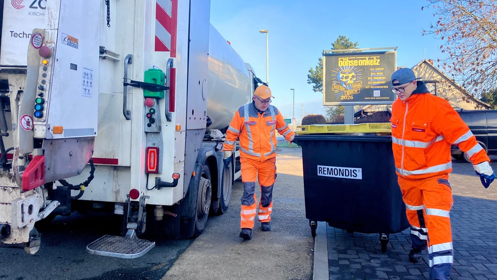 Jeder Handgriff sitzt mittlerweile bei Luca Kunert (rechts). Seim Mentor Mario Wolff sagt über den 15-Jährigen: „Er passt zu uns“.