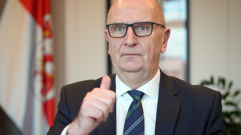 Brandenburgs Ministerpräsident Dietmar Woidke (SPD) äußert sich zu Beginn eines Jahres mit vielen Wahlen (Archivbild).