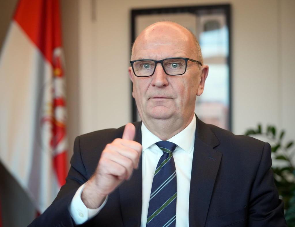 Brandenburgs Ministerpräsident Dietmar Woidke (SPD) äußert sich zu Beginn eines Jahres mit vielen Wahlen (Archivbild).