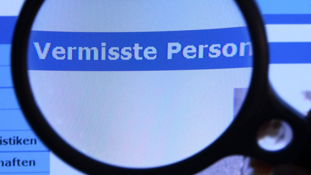 Die Polizei bittet bei der Suche nach dem vermissten Tobias E. aus Aschersleben um Mithilfe.