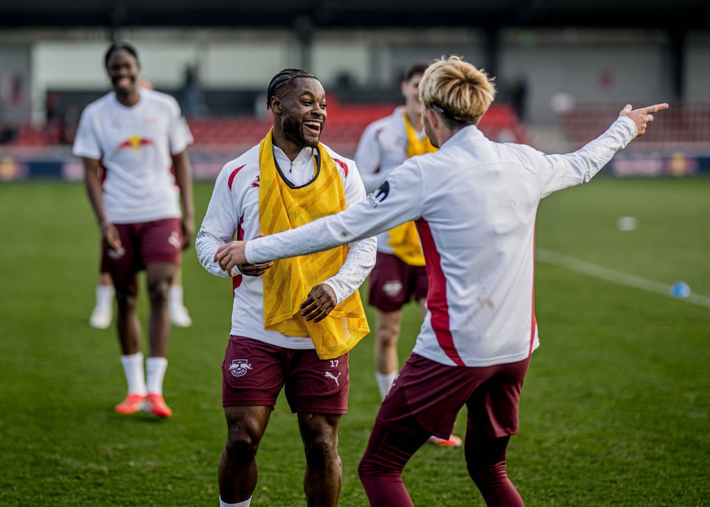 Ridle Baku und Kevin Kampl waren Banknachbarn in der RB-Kabine