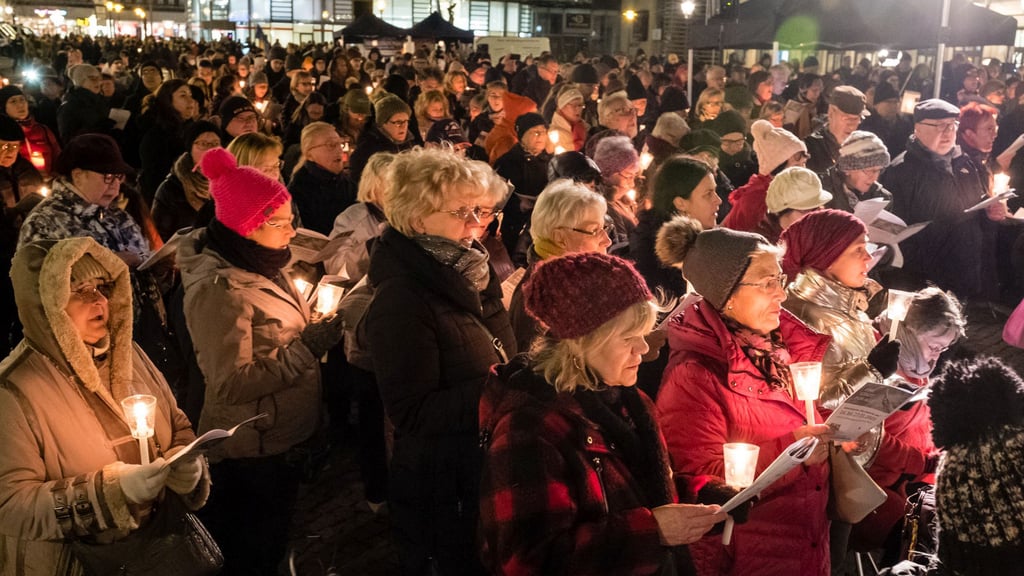 Den Auftakt der diesjährigen Aktionswoche „Eine Stadt für alle“ bildet wieder das Singen von Friedensliedern am 16. Januar. 