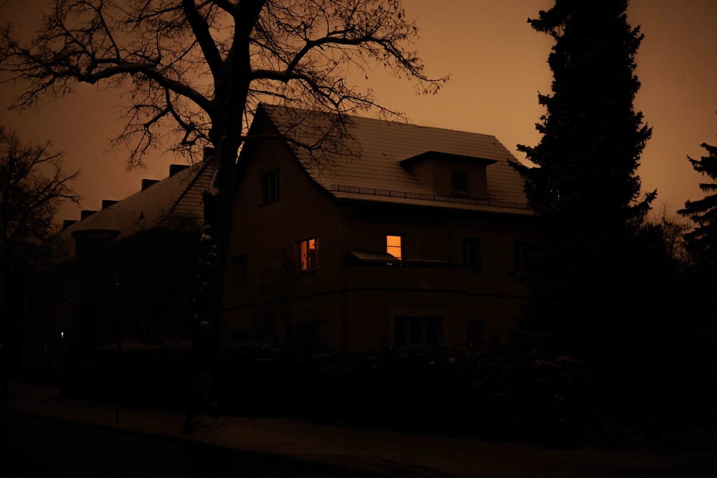 Vermehrte Straftaten hat die Polizei im Gebiet des Berliner Stromausfalls bislang nicht festgestellt.