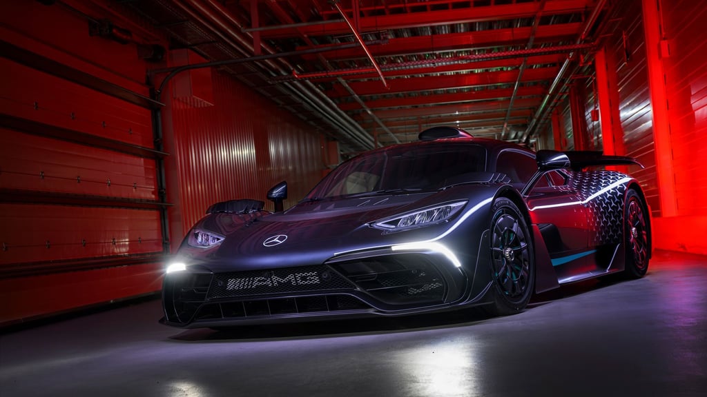 Formel 1 für die Straße: Der zugleich formschöne AMG One ist nicht nur sündhaft teuer, sondern auch schon ausverkauft.