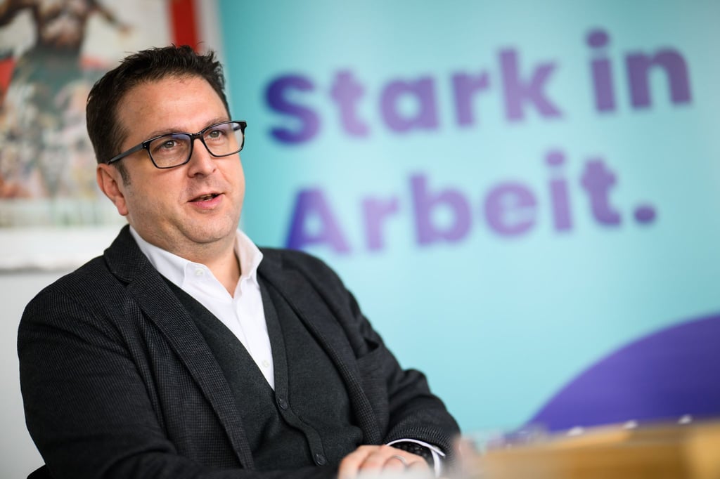 Frisch im Amt: Ernesto Harder ist im Dezember zum DGB-Bezirksvorsitzenden in Niedersachsen, Bremen und Sachsen-Anhalt gewählt worden.