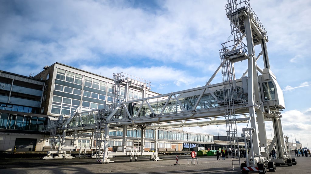Die Bundespolizei nahm einen gesuchten Arbeiter im Kreuzfahrtterminal fest. (Archivbild)