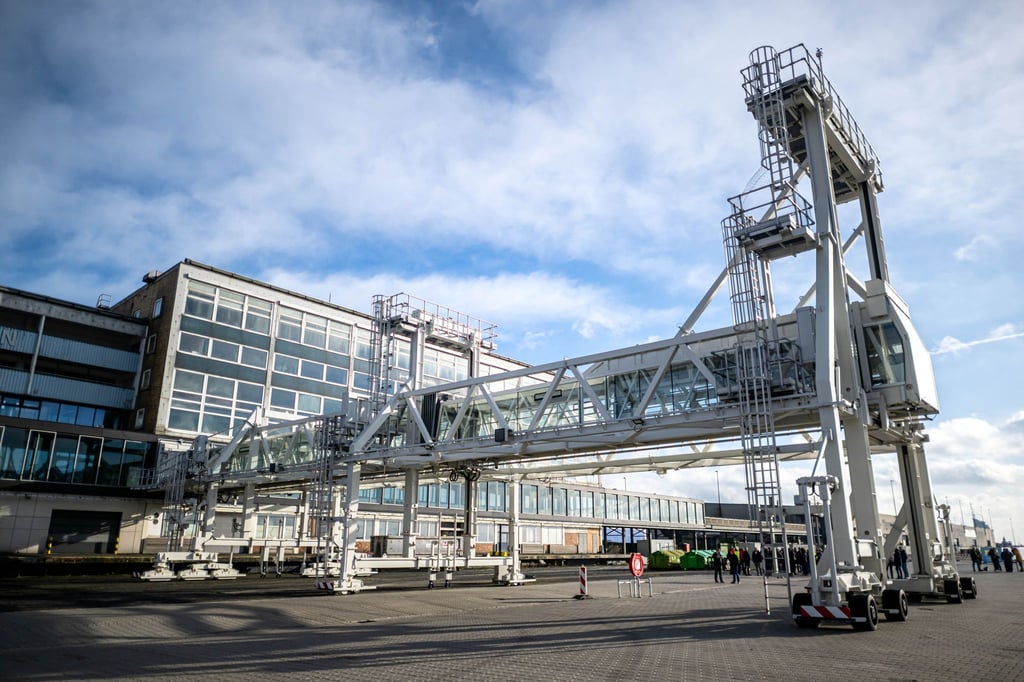 Die Bundespolizei nahm einen gesuchten Arbeiter im Kreuzfahrtterminal fest. (Archivbild)