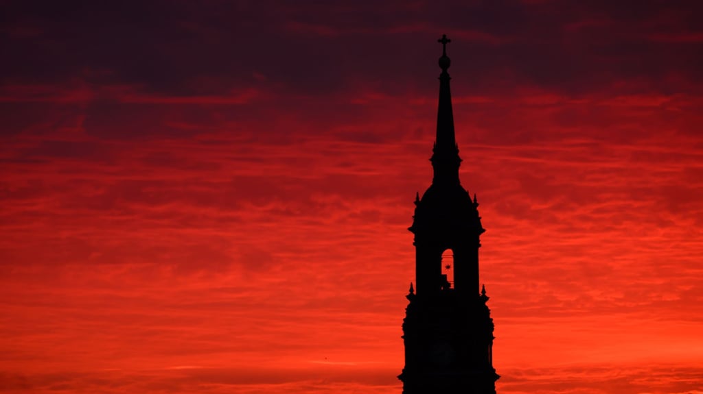 Die Dreikönigskirche wurde zum Schauplatz für eine Aktion der Bewegung „Kirche von unten“. (Archivbild)