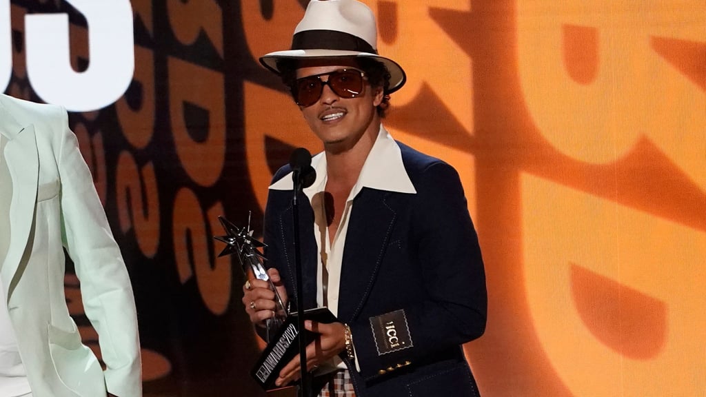 Bruno Mars beteiligte sich zuletzt an Singles mit anderen Künstlern wie Lady Gaga, sein letztes Soloalbum erschien allerdings vor zehn Jahren. (Archivbild)