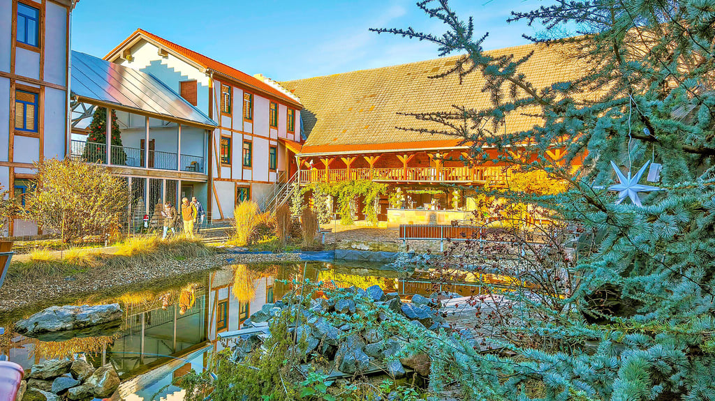 Der Hof soll zum Verweilen einladen. Veranstaltungen und Feste können dort zukünftig stattfinden. 