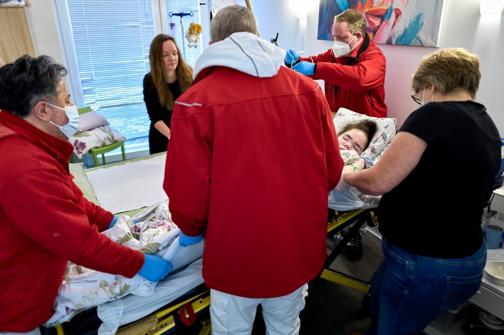 Die Pflegeeinrichtung war vom großflächigen Stromausfall im Südwesten&nbsp;Berlins betroffen, weshalb die Bewohner kurzfristig umziehen mussten.