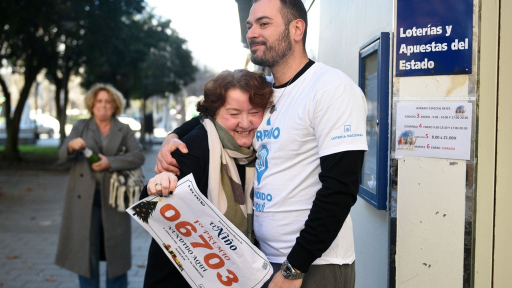 Der Hauptgewinn bei der diesjährigen Jesuskind-Lotterie entfällt dieses Jahr auf die Losnummer 06.703.