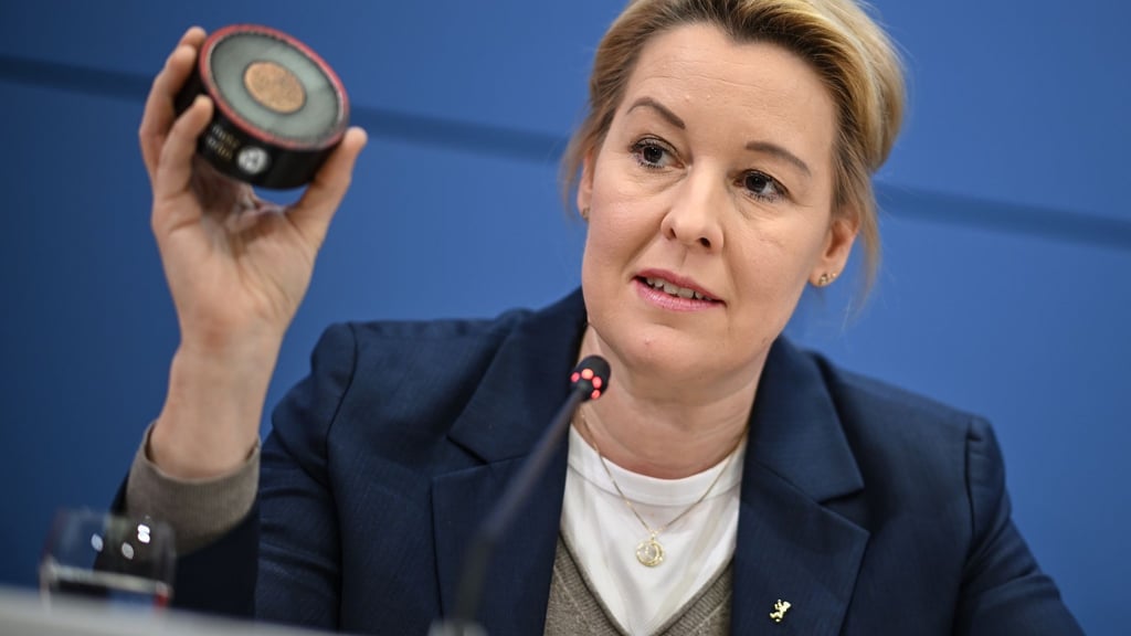 Ein Starkstromkabel hat einen komplizierten Aufbau und kann nicht ohne weiteres repariert werden.