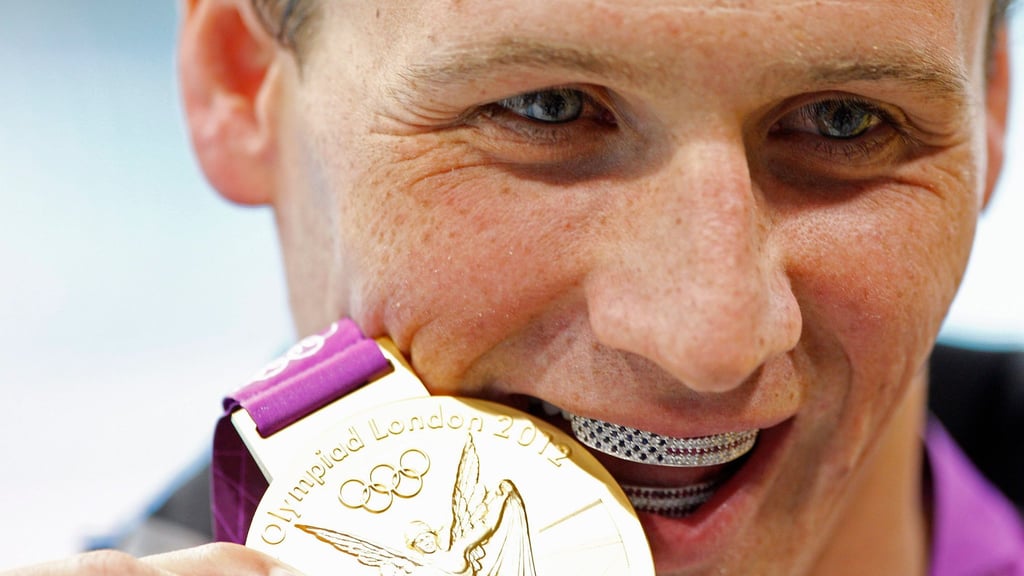 Ryan Lochte hat drei Olympia-Goldmedaillen versteigert. (Archivbild)