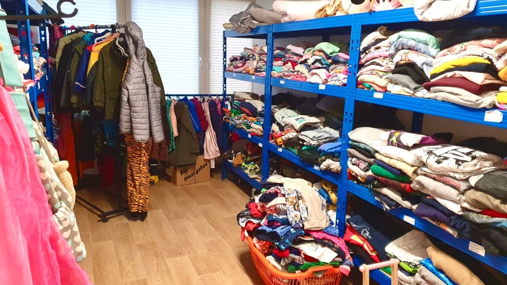 Aktuell kann die Kleiderkammer noch auf Reserven aus dem Sommer zurückgreifen.
