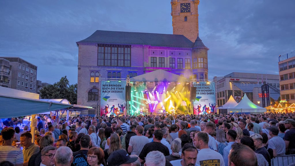 Der deutsche Musiker und Popsänger Joris sorgte im vergangenen Jahr für den Höhepunkt des Dessau-Roßlauer Stadtfestes. 
