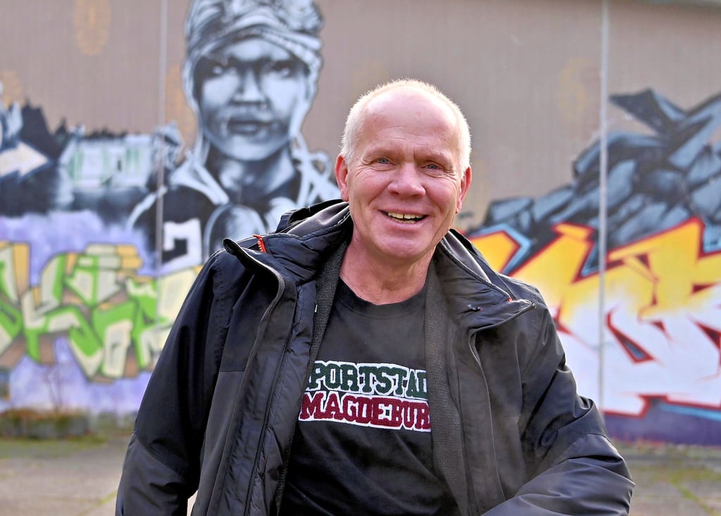 Roland Zander sitzt im Magdeburger Stadtrat  für die Gartenpartei. Gern ist er im Neustädter Feld im KJFE "Bauarbeiter" zu Besuch.