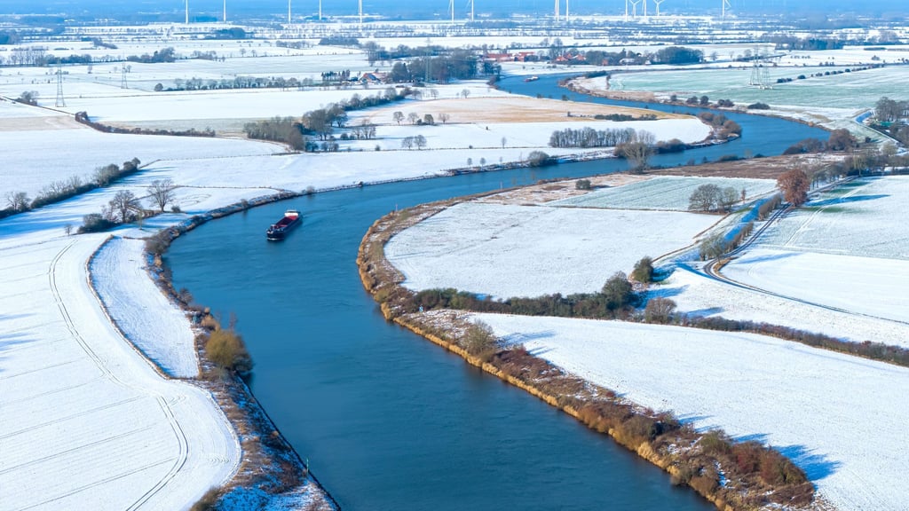 Das Winterwetter hat Teile von Niedersachsen und Bremen in eine weiße Pracht verwandelt.