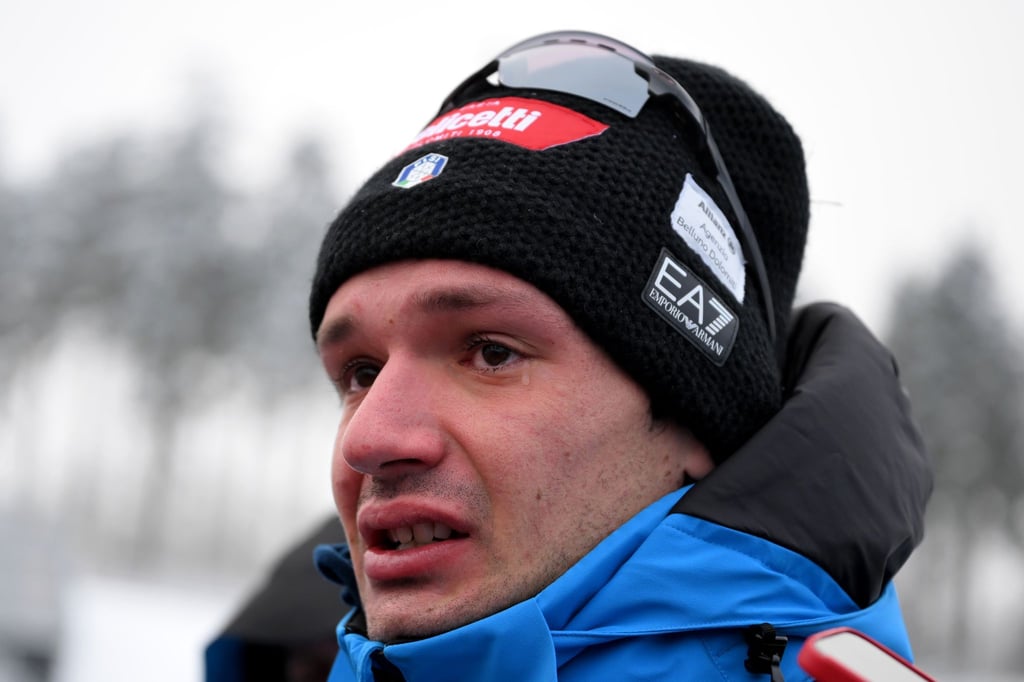 Bei der Erinnerung an seinen Freund weint Tommaso Giacomel.