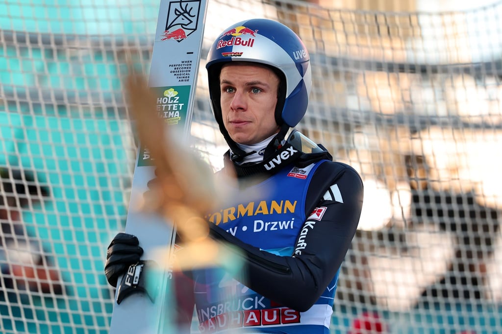 Andreas Wellinger blickt sorgenvoll auf seine eigene Leistung und den deutschen Sprung-Nachwuchs.