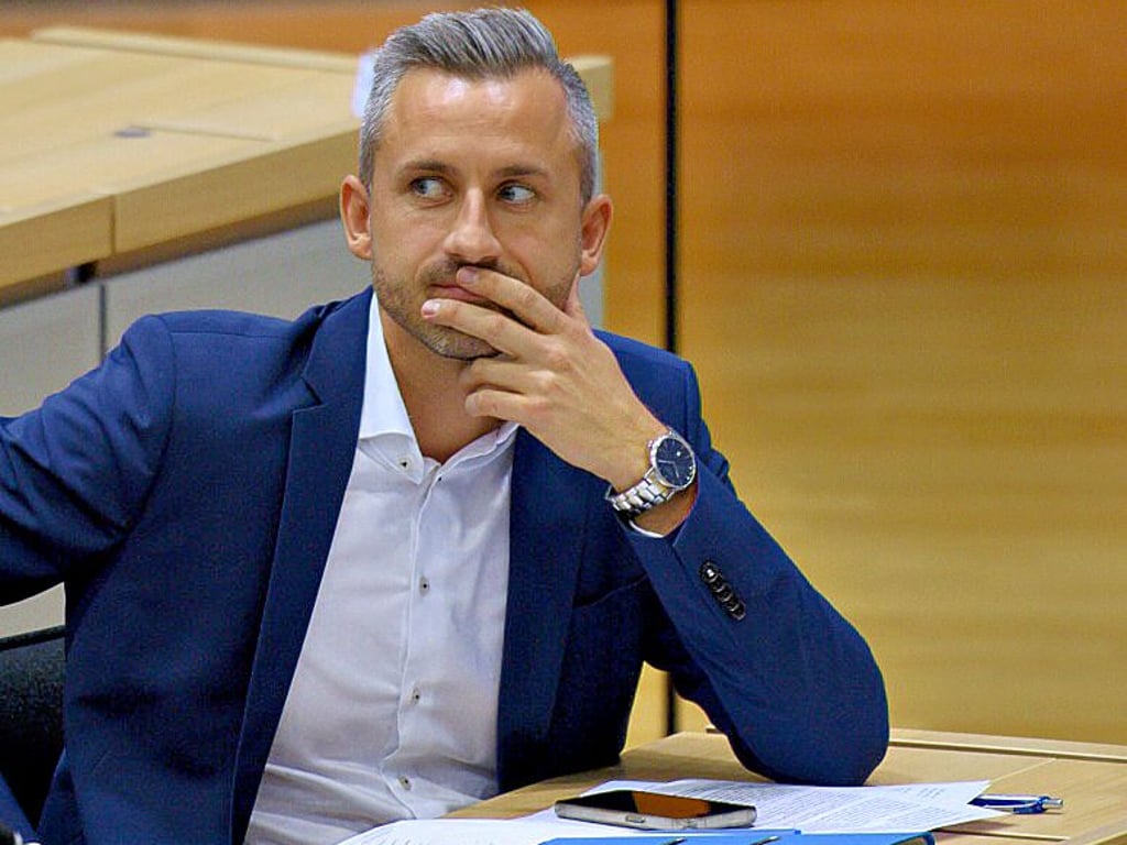 AfD-Fraktionschef Ulrich Siegmund will nach der Wahl erster Ministerpräsident seiner Partei werden.