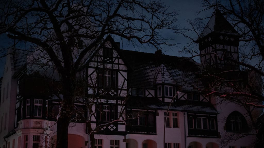 Noch immer haben Tausende Haushalte in Berlin keinen Strom.