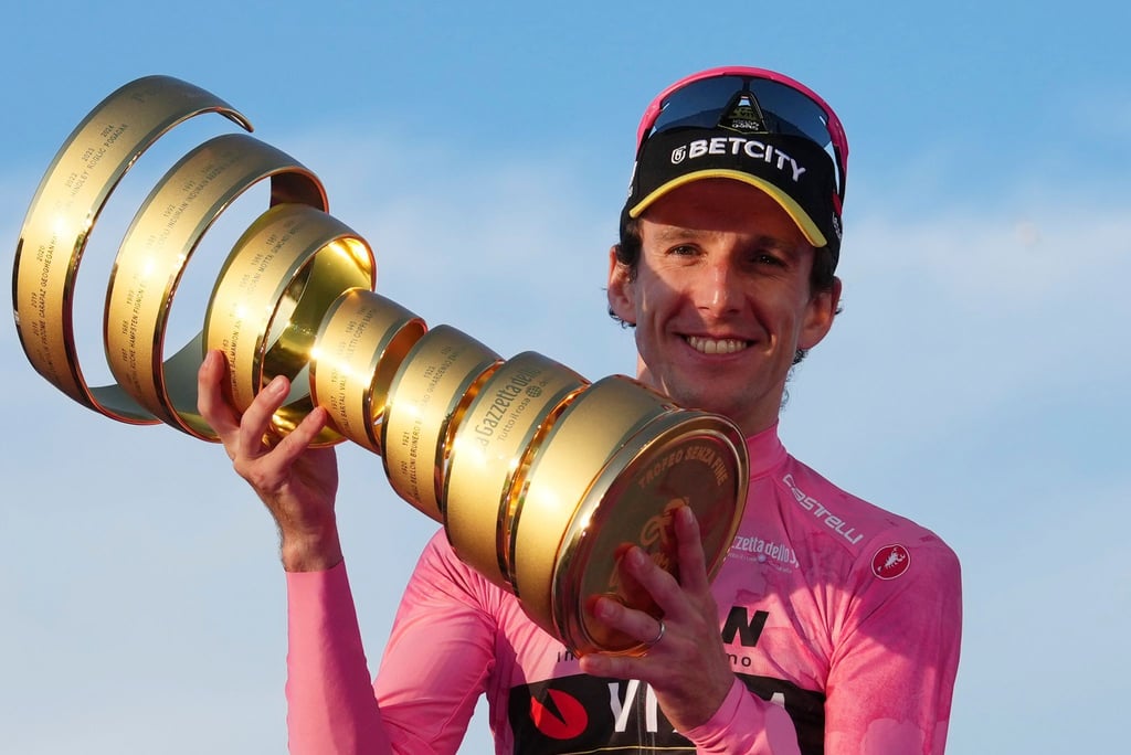 Trauma besiegt: Simon Yates gewann 2025 doch noch die Gesamtwertung beim Giro d'Italia. (Archivbild)
