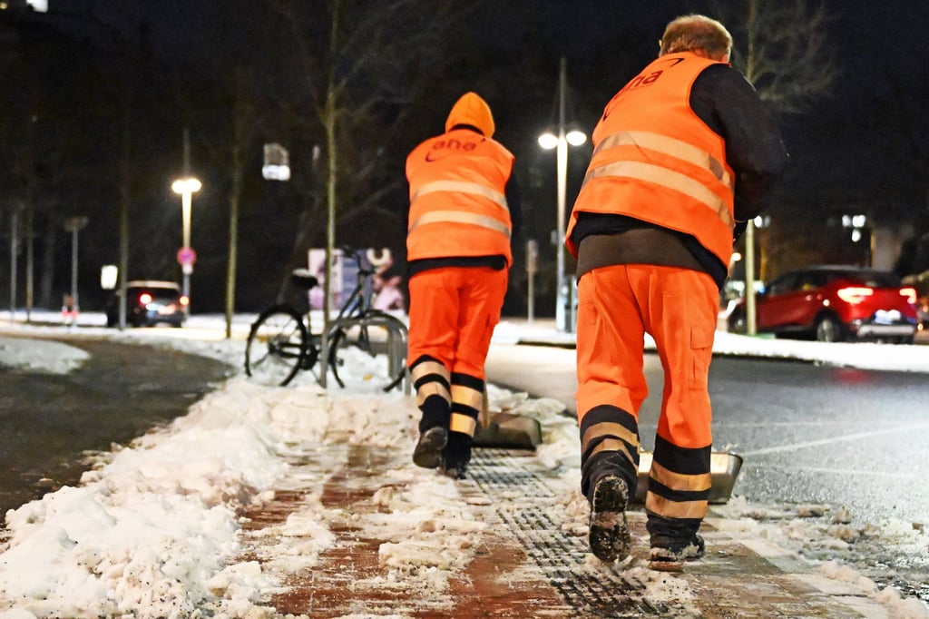 Winterdienst in Hannover: Die Gewerkschaft Verdi nimmt die Mitarbeiter gegen Kritik in Schutz.