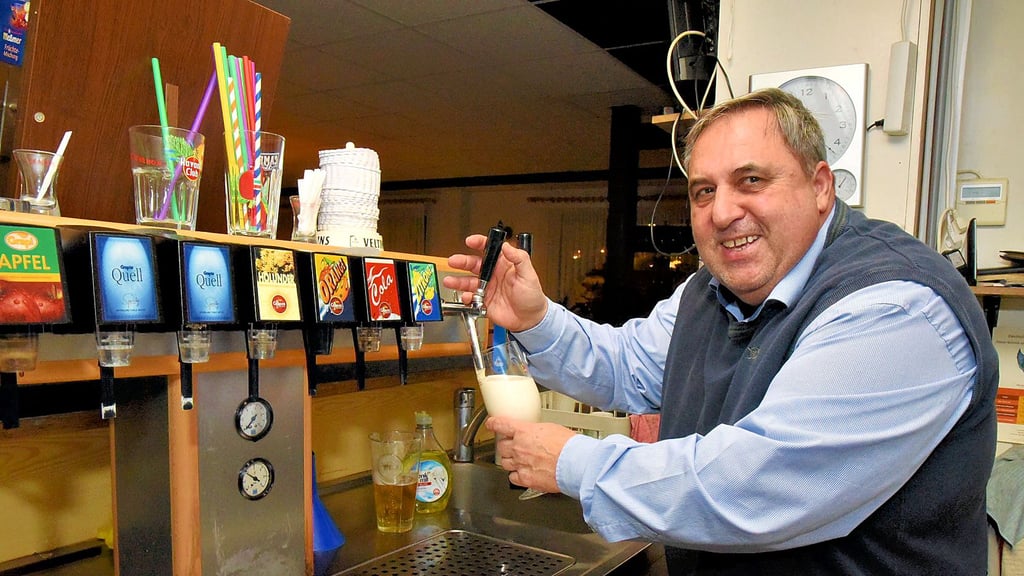Christo Kitow betreibt seit 25 Jahren den „Grünen Anker“ in Barby. 
