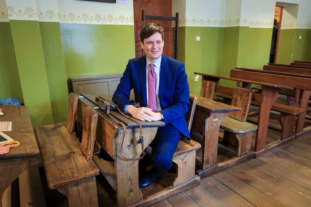 Sachsens Kultusminister Conrad Clemens will verbindliche Daten zum Entwicklungsstand von Kindern, um bei Bedarf gezielt zu fördern (Archivbild).