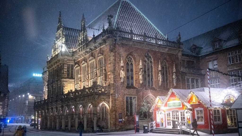 Bremens Bürgermeister ruft angesichts des Wetters zu Gelassenheit und Hilfsbereitschaft auf. (Archivbild)