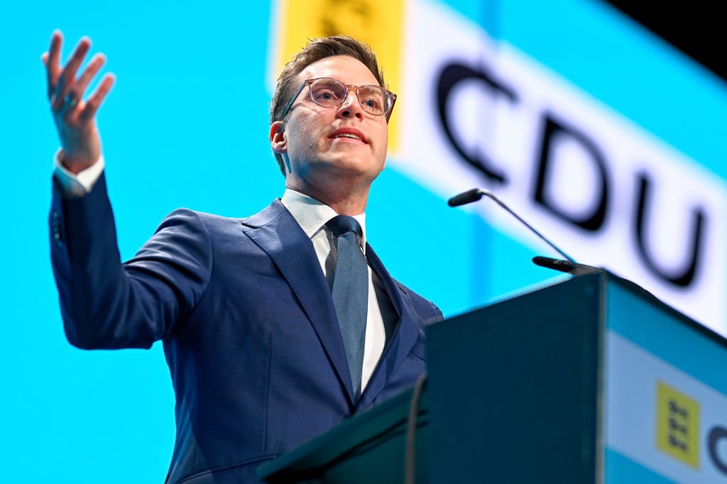 Baden-Württembergs CDU-Landeschef Hagel will nicht über das Tennisspiel von Berlins Regierendem Bürgermeister Wegener streiten - es brauche vielmehr eine Debatte über den Linksterrorismus in Deutschland. (Archivbild)