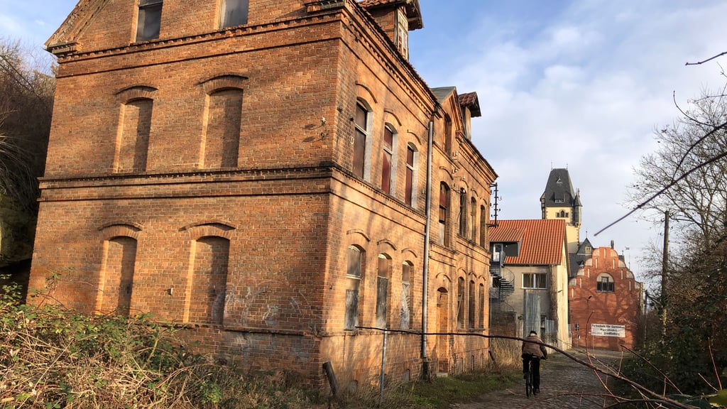 Das Haus an Wipertistraße in Quedlinburg, das saniert und zum Erlebniszentrum ausgebaut werden soll, gehört zum Flächendenkmal der Baentschen Villa, der ehemaligen Gartenbaufachschule.
