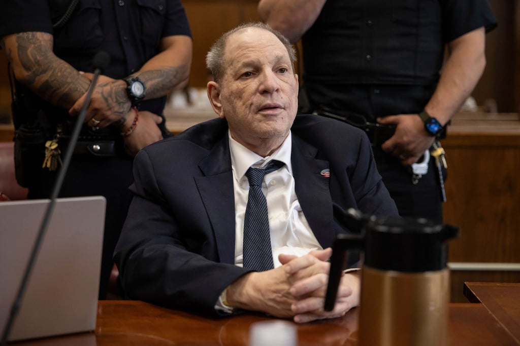 Ex-Filmmogul Harvey Weinstein bei einem Prozess in New York im Mai 2025.