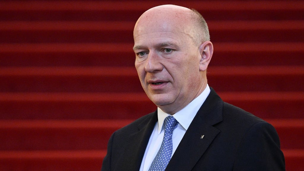 Berlins Regierender Bürgermeister Kai Wegner (CDU) hat eine Regierungserklärung angekündigt.