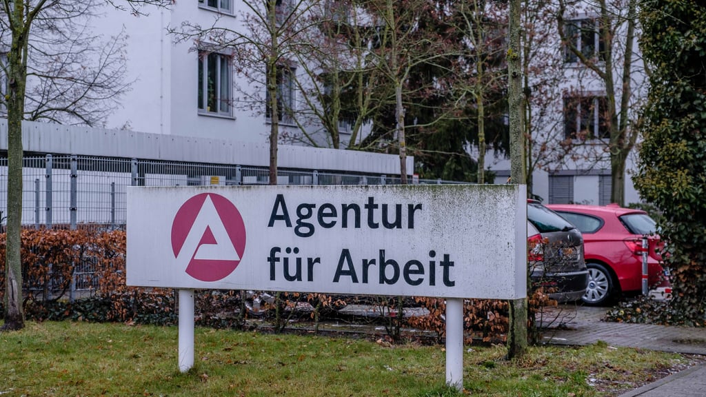 Im Landkreis Wittenberg ist die Arbeitslosigkeit im Dezember stark gestiegen.