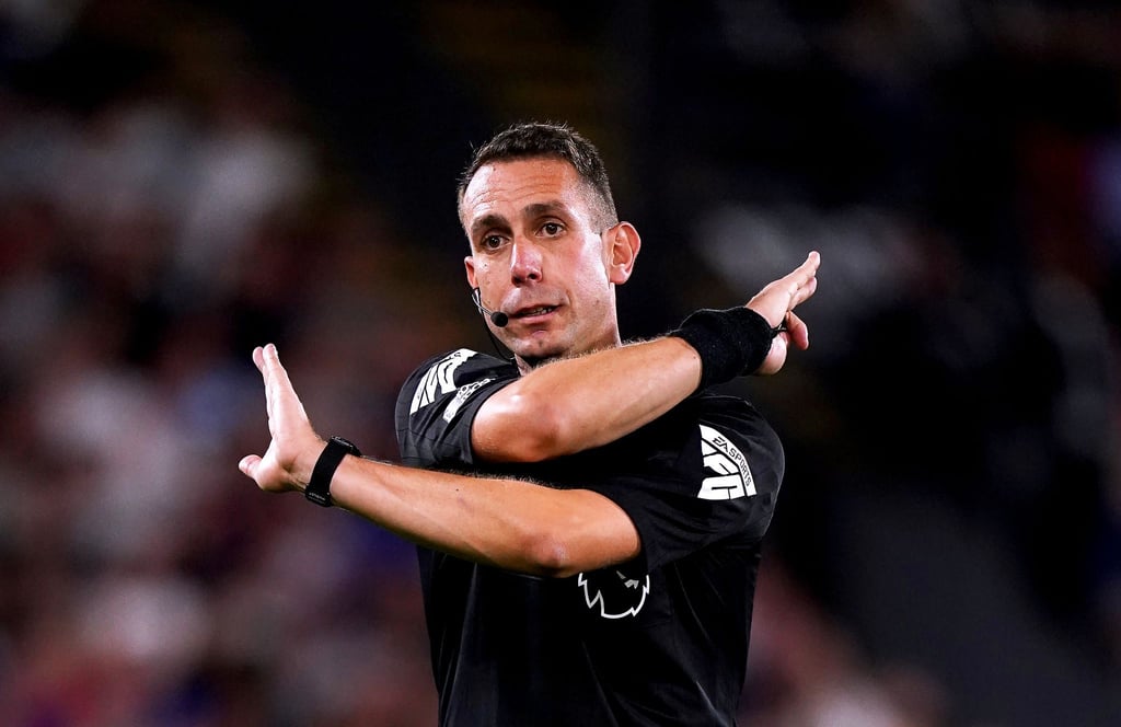 Der frühere Premier-League-Schiedsrichter Coote wurde zu einer Bewährungsstrafe verurteilt. (Archivfoto)