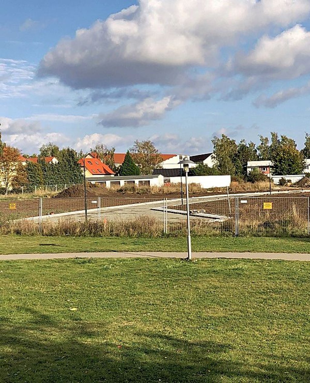 Im Neubaugebiet sind bislang keine Häuser errichtet worden. 