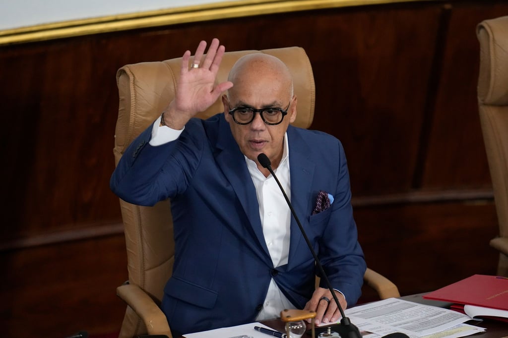 Details zur Freilassung der Häftlinge nannte Parlamentspräsident Jorge Rodríguez nicht.