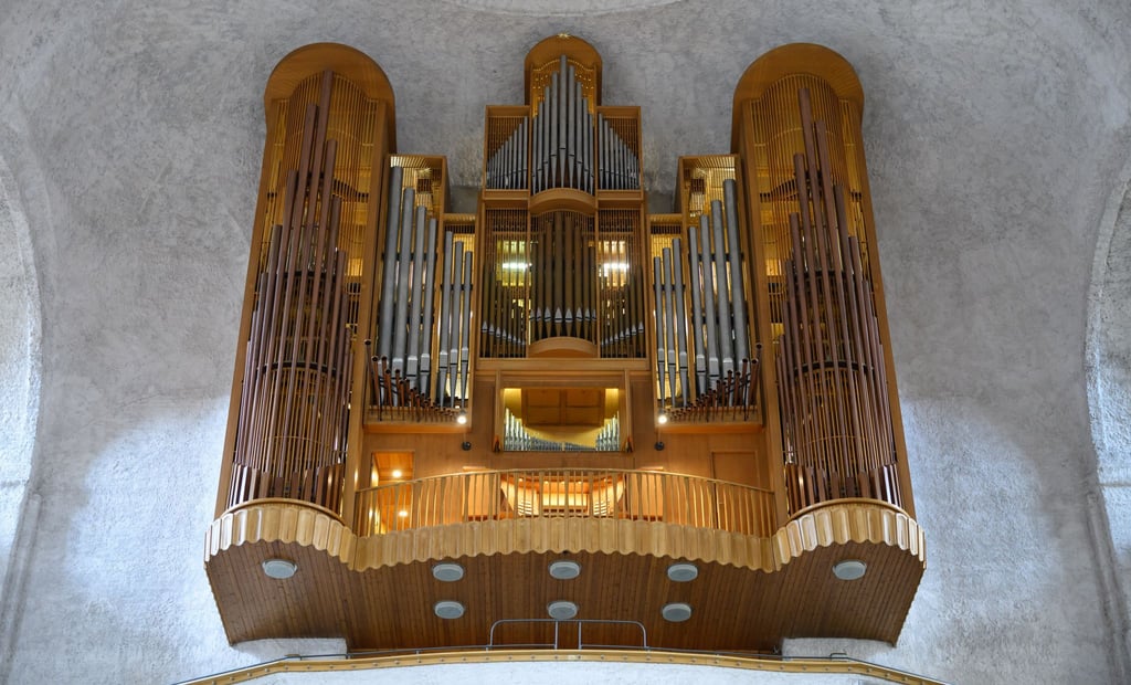 Die Jehmlich-Orgel in der Dresdner Kreuzkirche wird bis Ende März dieses Jahres umfangreich saniert (Archivbild).