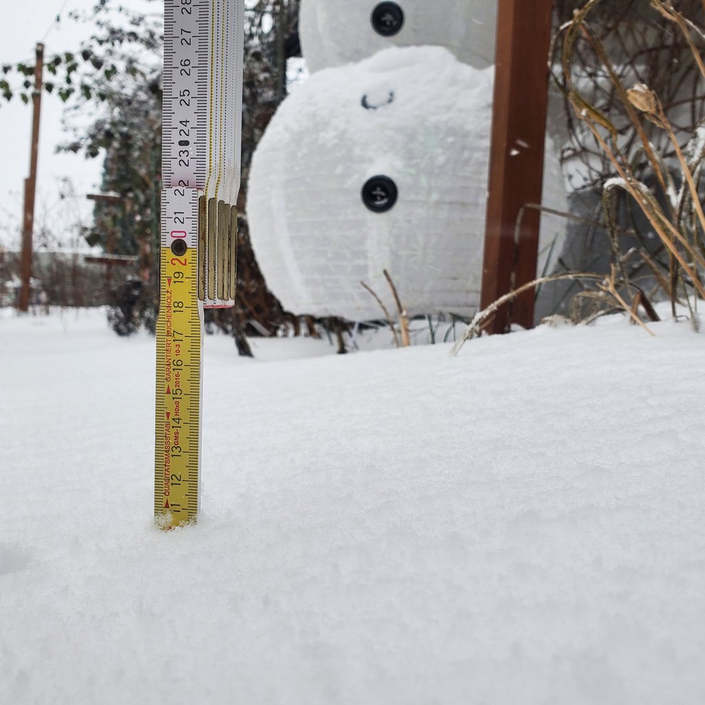 Der Schneesturm "Elli" hat die Börde erreicht. Um 10 Uhr am Freitagmorgen lagen
