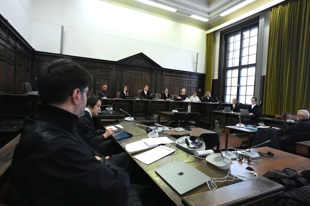 82 Verhandlungstage sind bis Mitte Dezember bereits anberaumt.