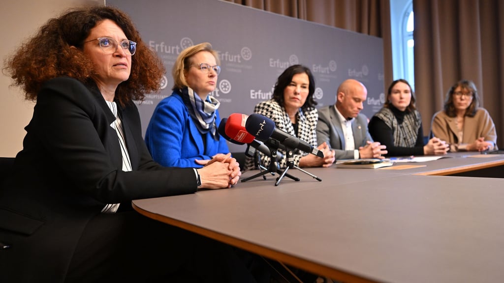 Bei dem Gespräch wurde deutlich, dass es indirekt um mehr Beschäftigte als die 2.700 im Logistikzentrum geht.