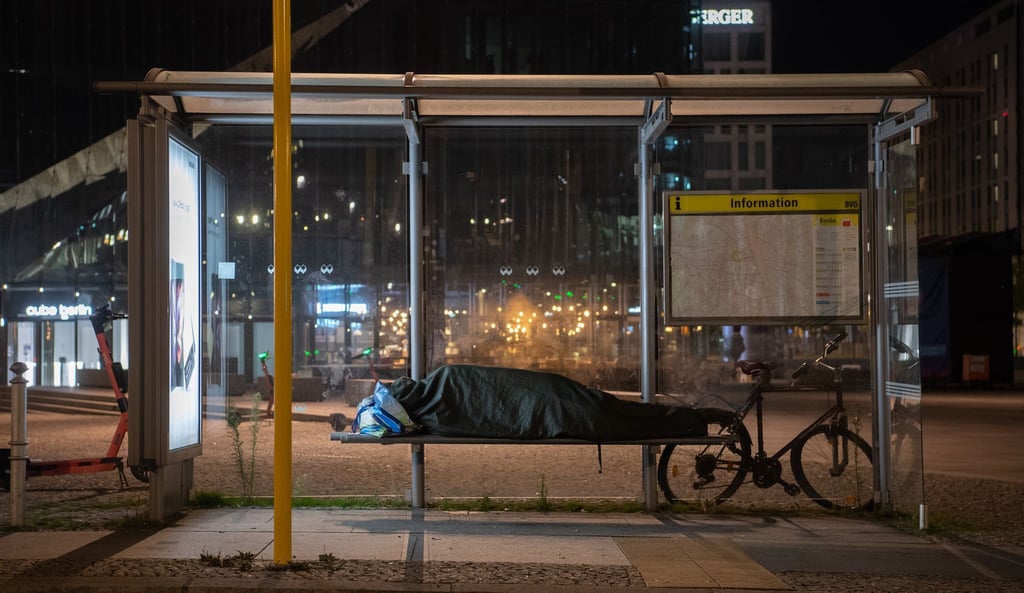 Im Notfall sollen Obdachlose nicht aus den Bahnhöfen verwiesen werden (Archivbild).