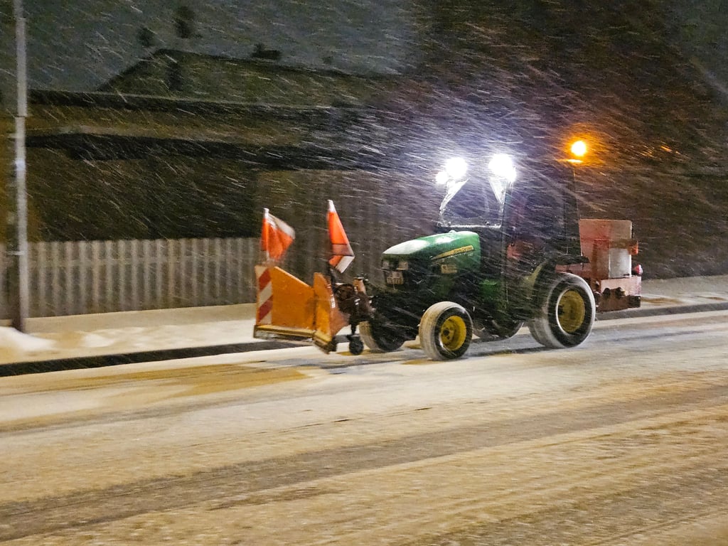 Dauereinsatz für die Räum- und Streufahrzeuge in Magdeburg.