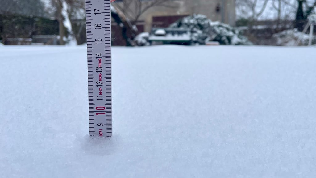 Die Schneedecke in Gommern steigt.