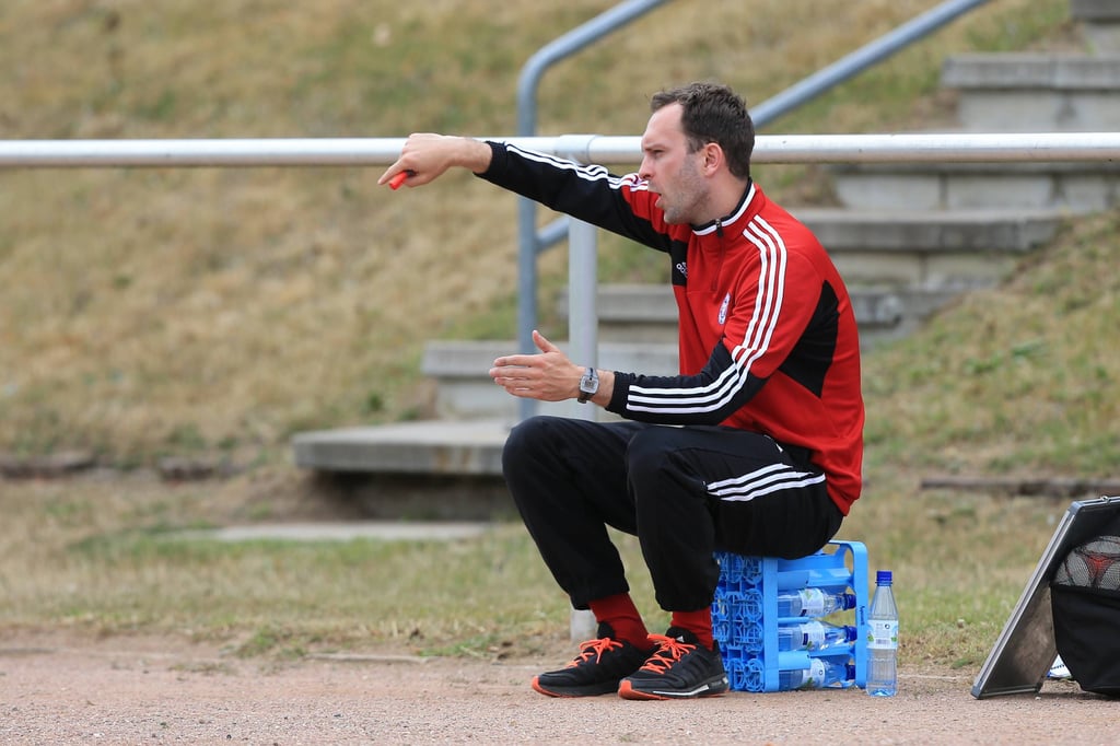 Ole Werner als Trainer der 2. Mannschaft von Holstein Kiel Juli 2015