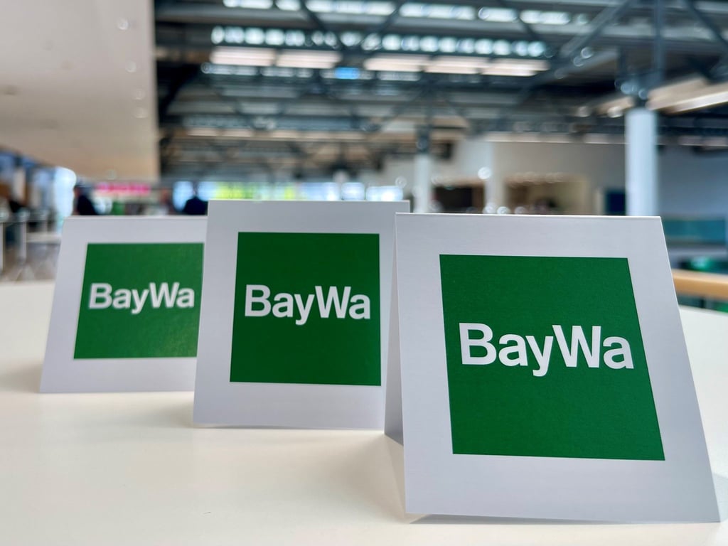 Aus vier mach drei: Die Baywa trennt sich von ihrem Vorstandschef, nun sollen die verbliebenen drei Vorstände das Unternehmen leiten. (Symbolbild)